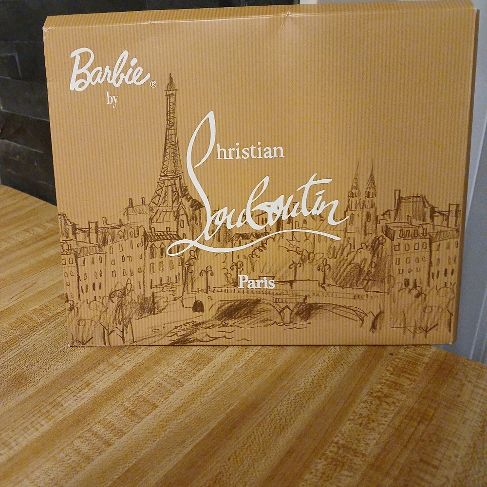 christian louboutin × barbie my year in Paris calendar collectors book - Picture 2 of 7